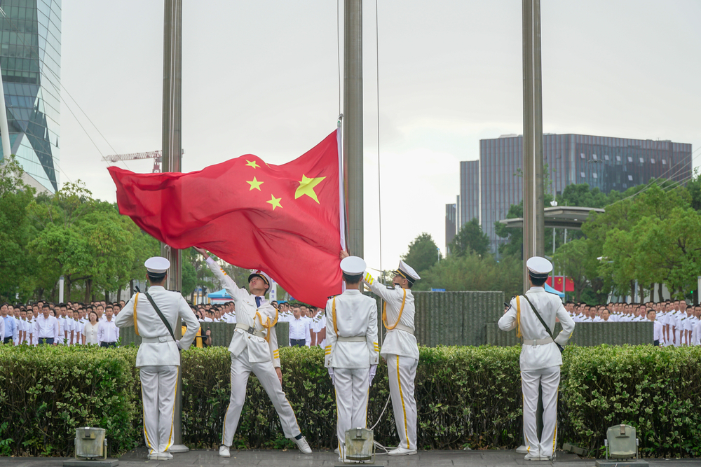臨港校區(qū)升旗儀式