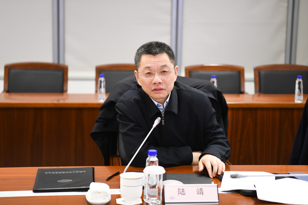 陸靖校長講話