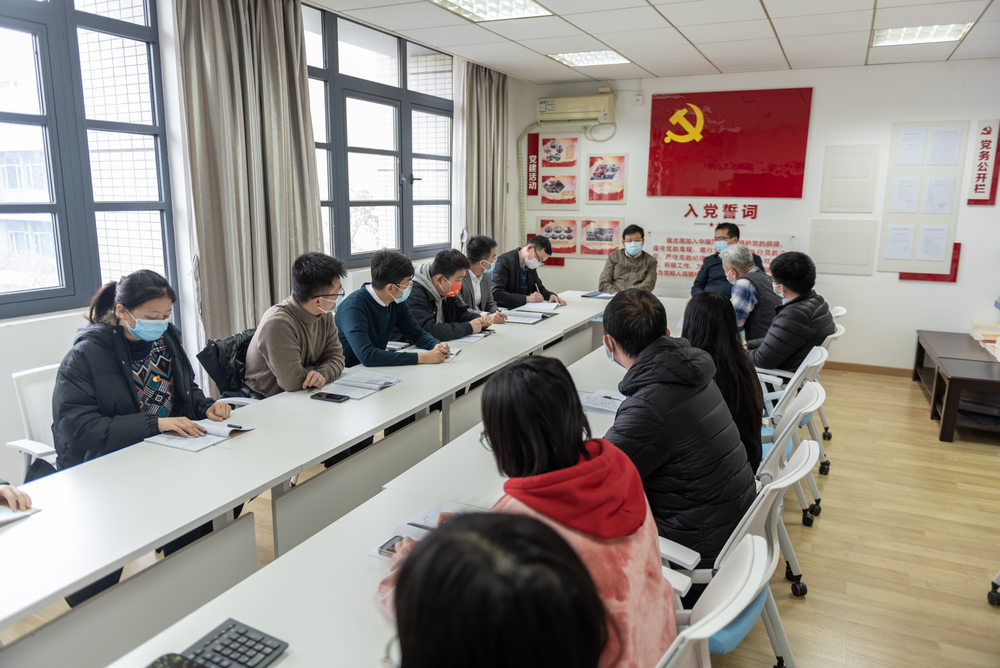 在信息工程學院座談交流