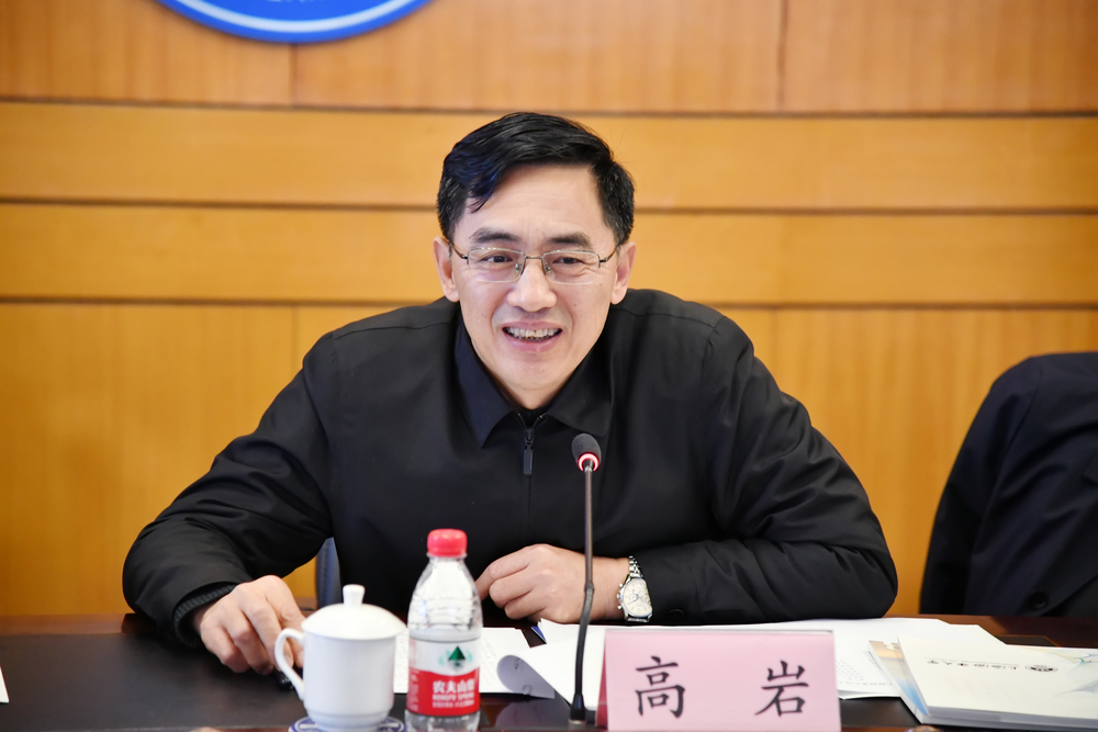哈爾濱工程大學黨委書記高巖介紹學校辦學特色和優勢