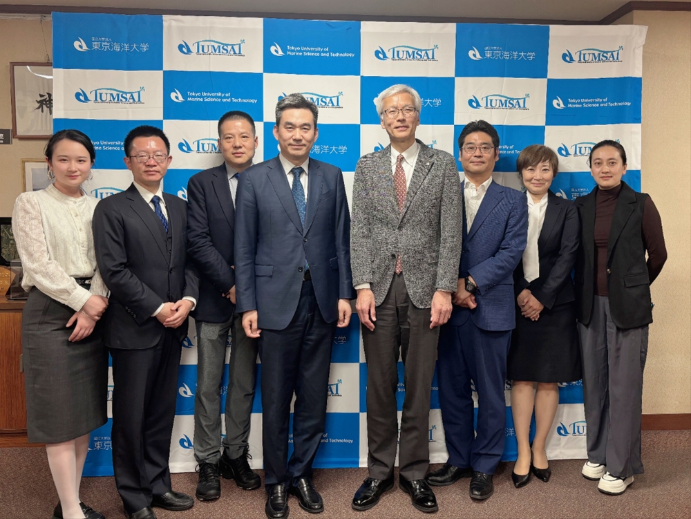初北平校長拜訪東京海洋大學(xué)校長井関俊夫